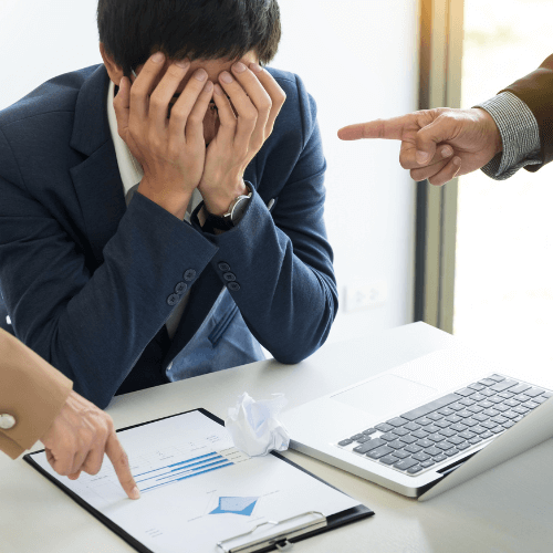 DEMISSÃO POR DOENÇA ENDOMETRIOSE: Quem tem endometriose pode ser demitido do trabalho? - Aposentadoria Especial DEMISSÃO POR DOENÇA ENDOMETRIOSE: Quem tem endometriose pode ser demitido do trabalho? - Aposentadoria Especial