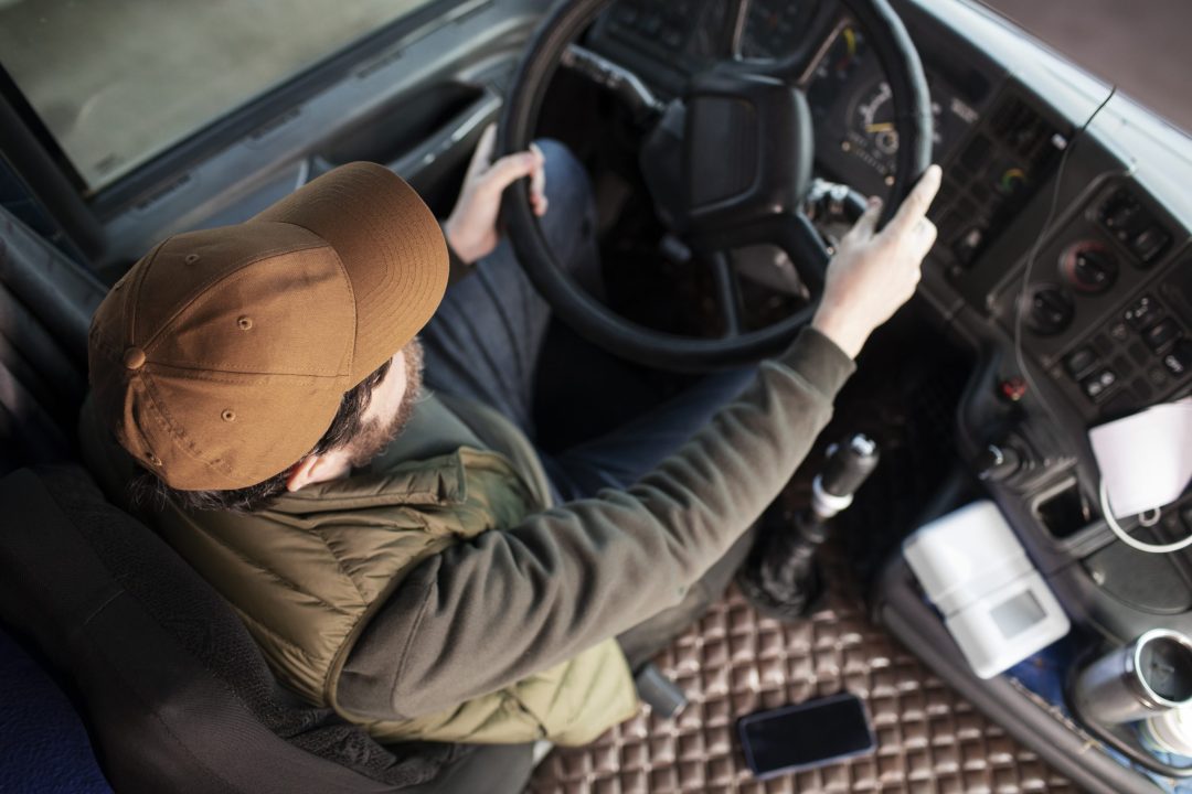 TEMPO DE ESPERA: VOCÊ É UM MOTORISTA DE CAMINHÃO E ESTÁ CANSADO DE ESPERAR? - Direitos do Motorista