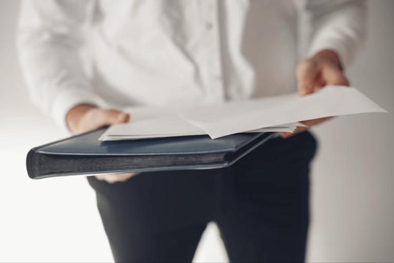 Trabalhei em dois empregos ao mesmo tempo. Posso pedir revisão da aposentadoria? - Benefícios do INSS Trabalhei em dois empregos ao mesmo tempo. Posso pedir revisão da aposentadoria? - Benefícios do INSS