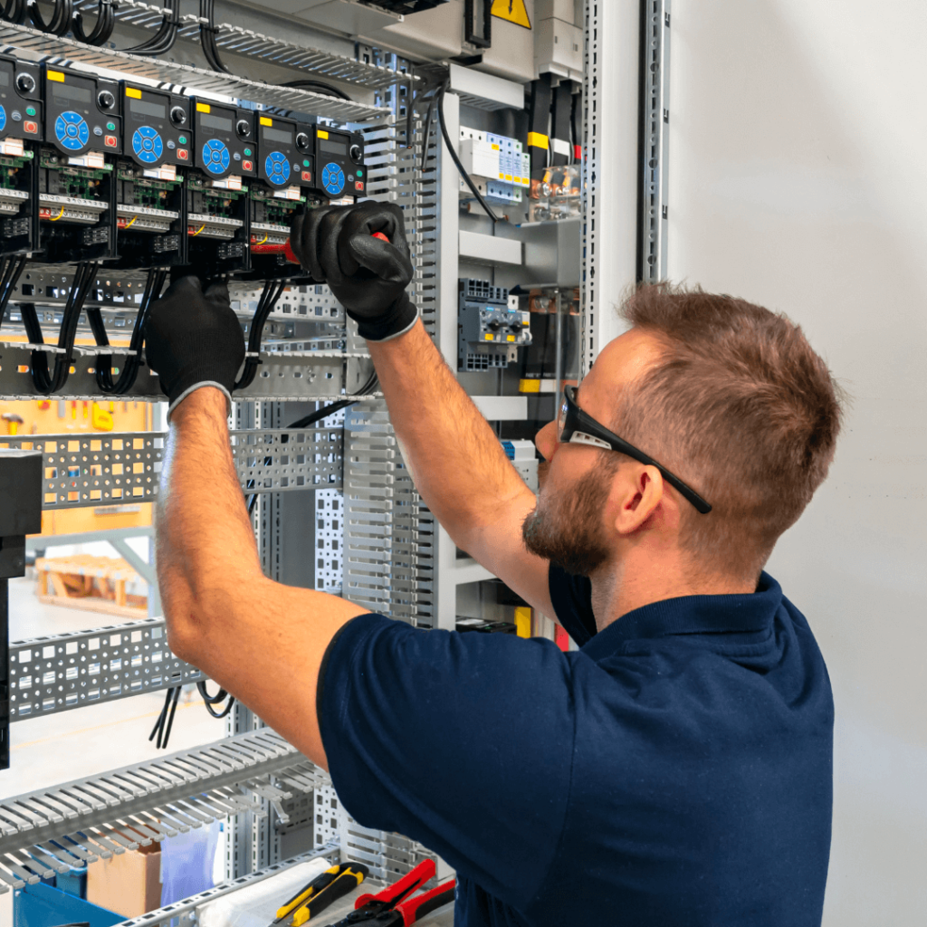 APOSENTADORIA ESPECIAL DO ELETRICISTA: Veja como funciona e valor atualizado - Aposentadoria Eletricidade
