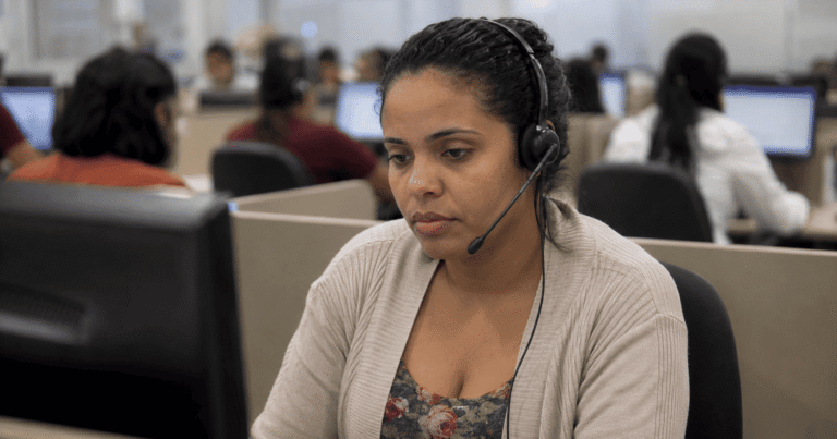 Telemarketing: Quais são os direitos trabalhistas essenciais em 2026? - Sem categoria